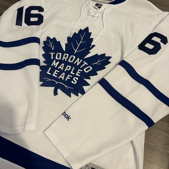 MENS Mitch Marner Toronto maple leafs jersey - Picture 4 of 4